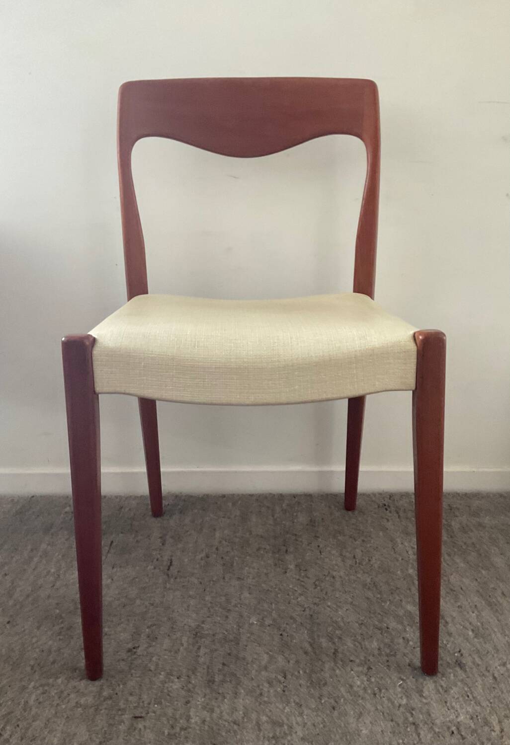 Chaise scandinave en teck