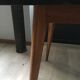 Table scandinave
