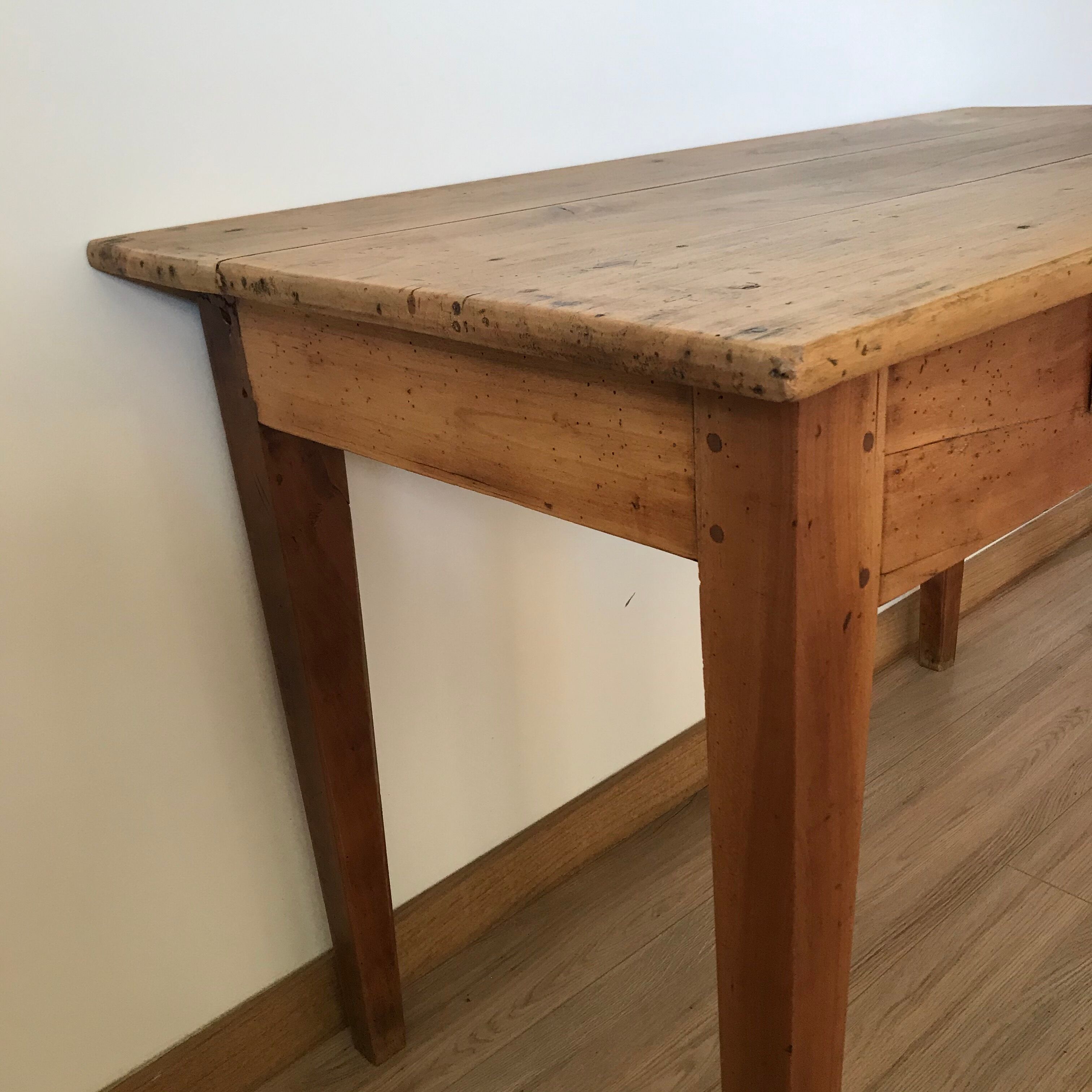 Farmhouse table