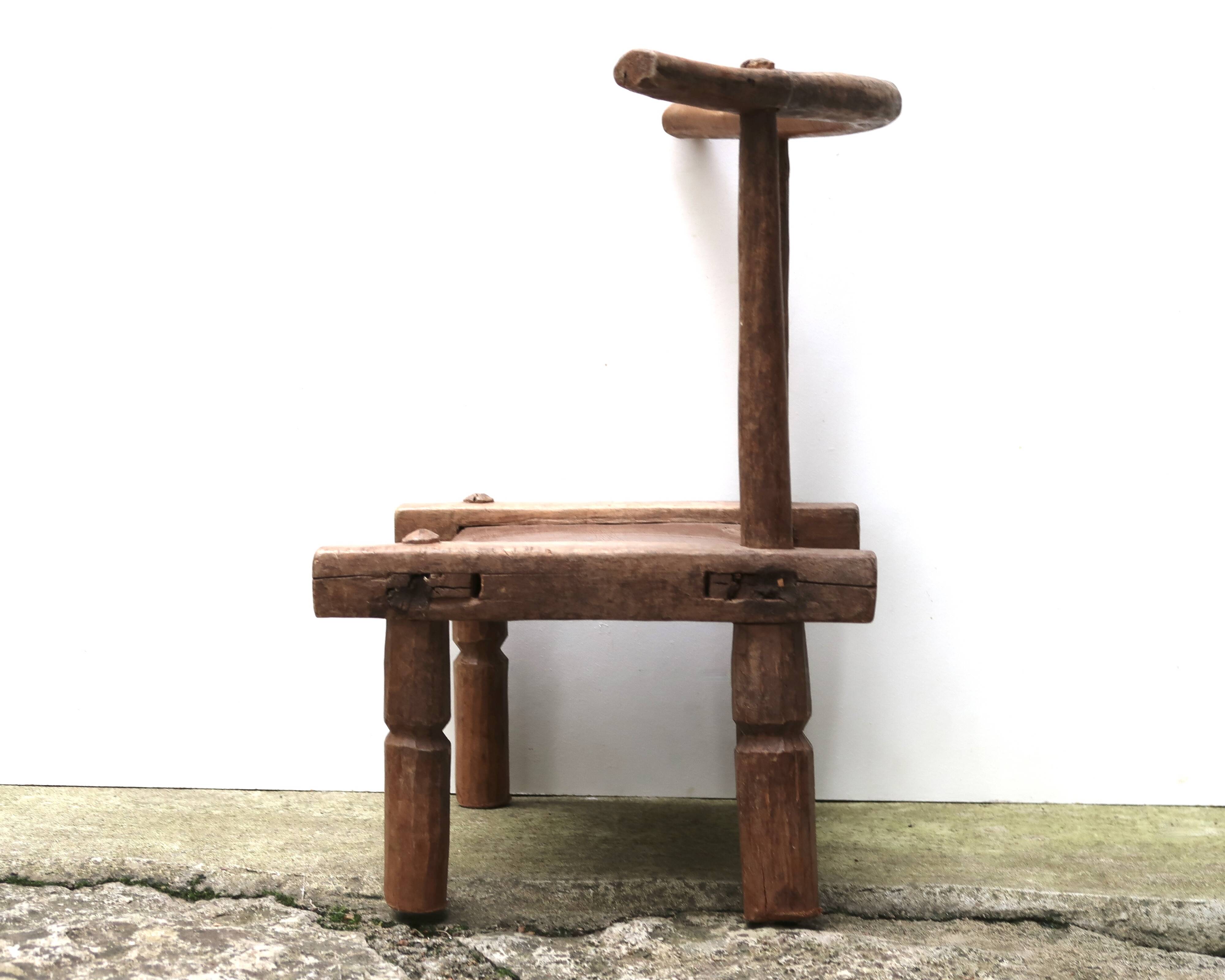 Antique African Baoulé wooden chair, early 20th century