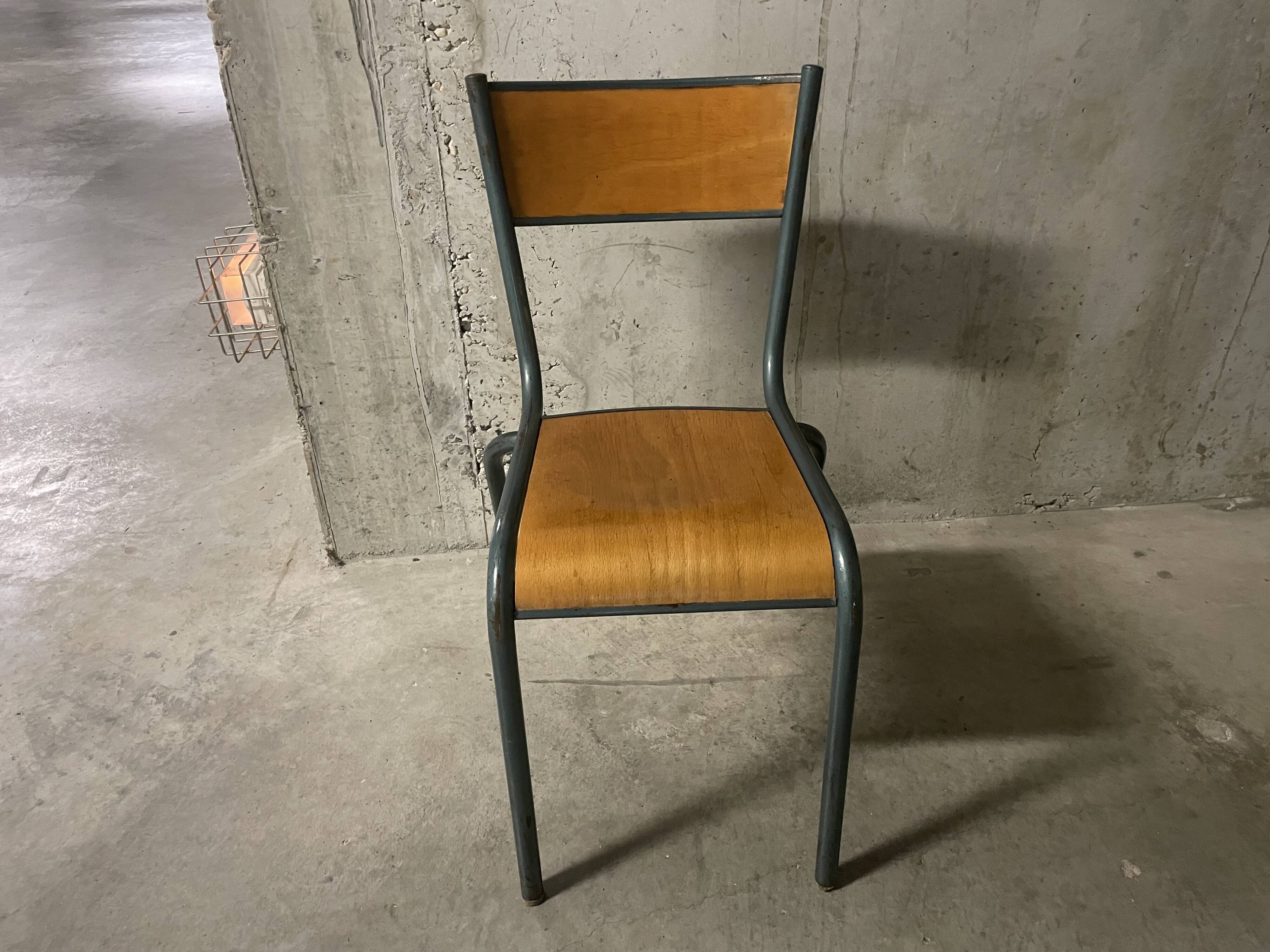 Mullca 510 chair