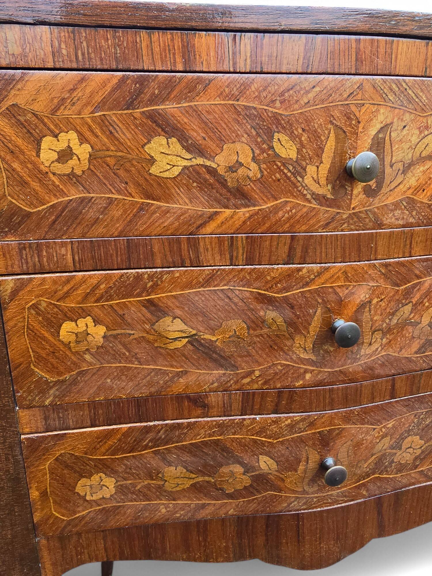 Pair of Louis XV style bedside tables with rosewood marquetry