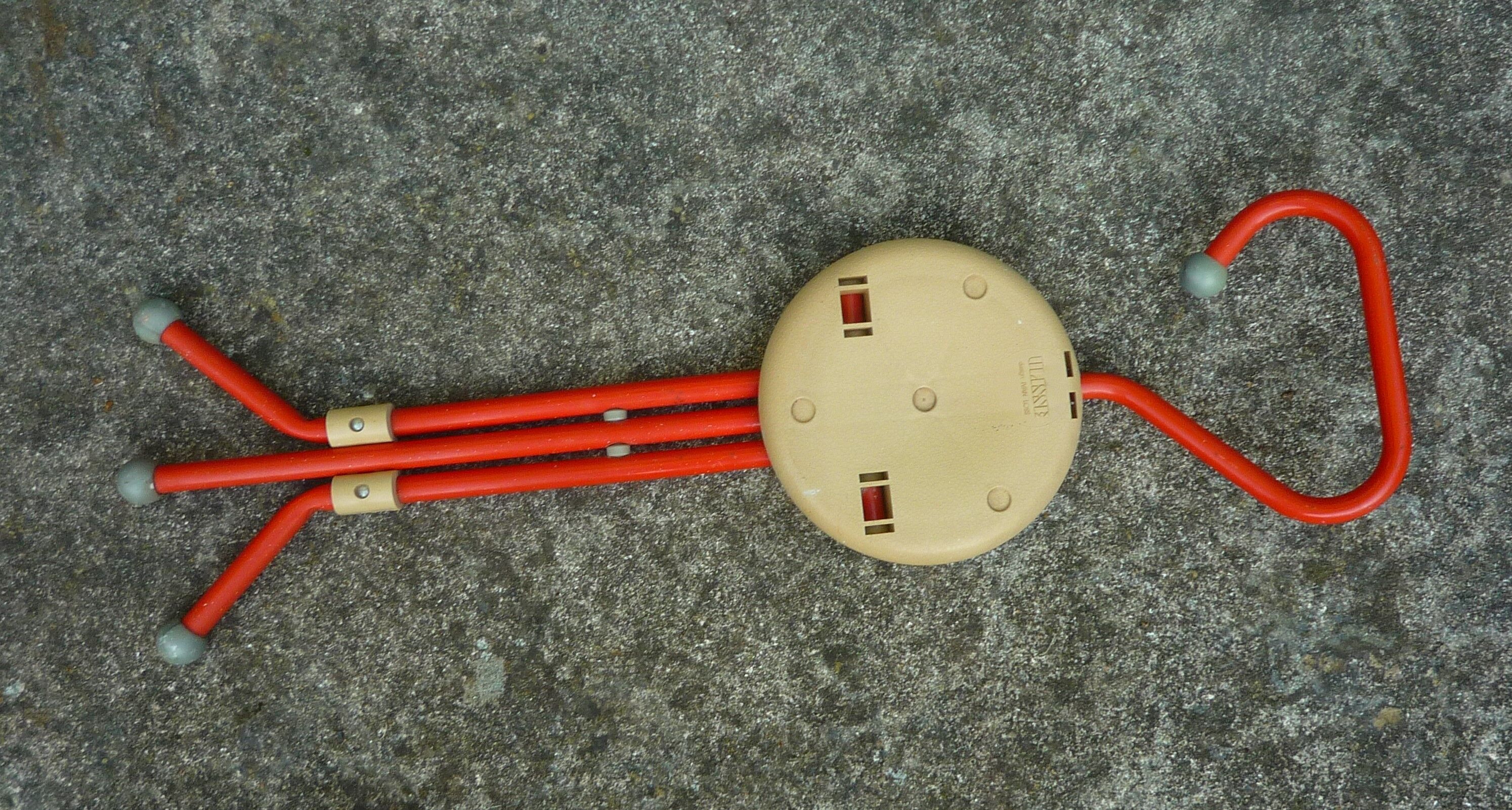 Ulisse cane stool/folding chair, red, Ivan Loss design, vintage Italian 1980s