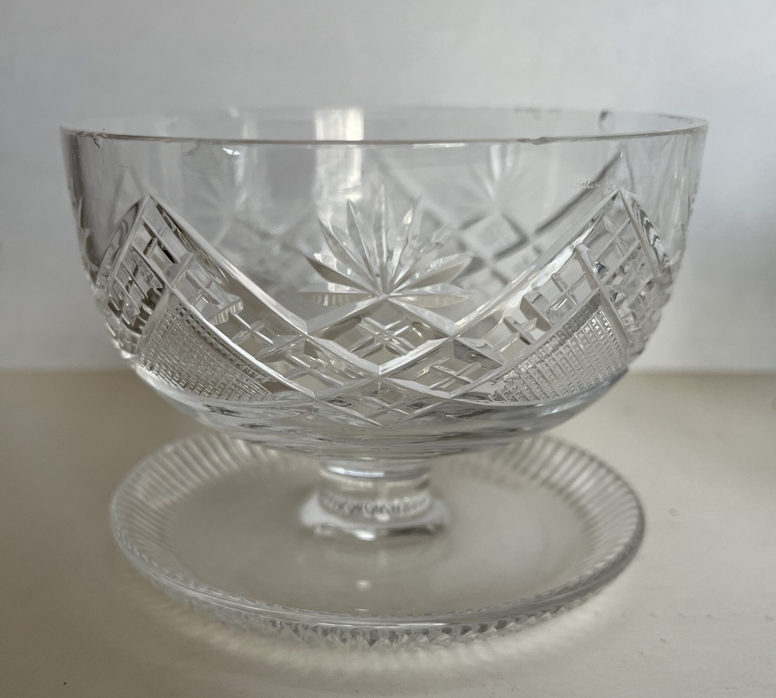 Set of 3 crystal cups