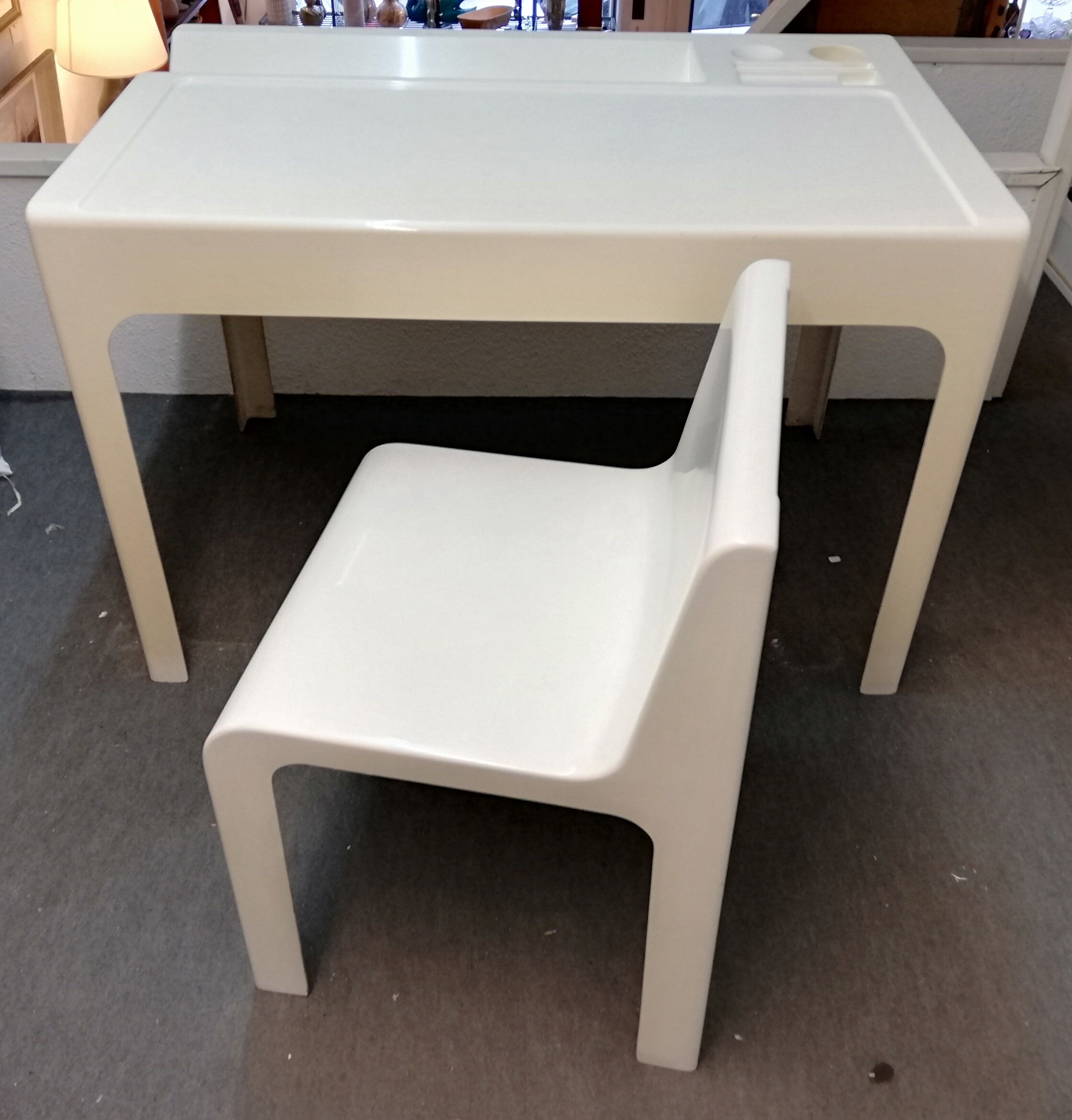 Chaise et bureau Ozoo par Marc Berthier edition années 60