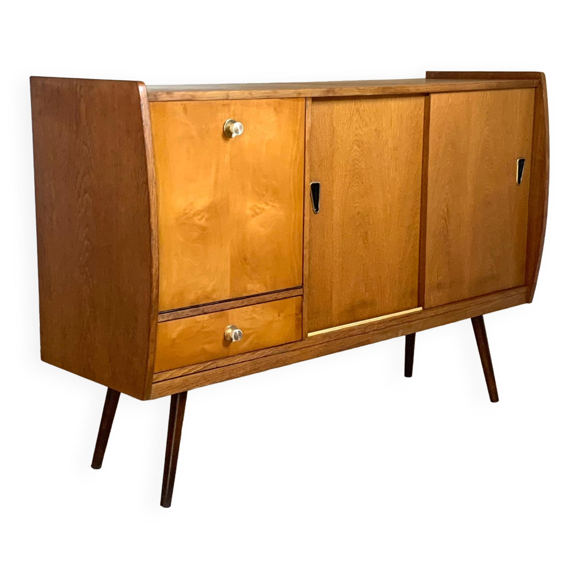 Enfilade vintage bar