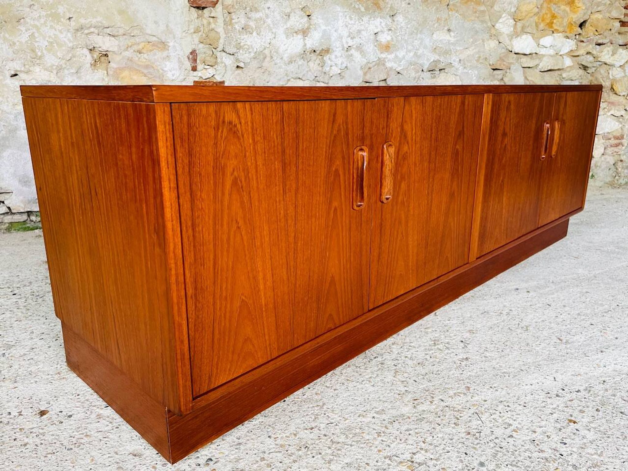 Enfilade vintage en teck , G Plan, circa 70’s