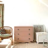 Small chest of drawers from the 50s