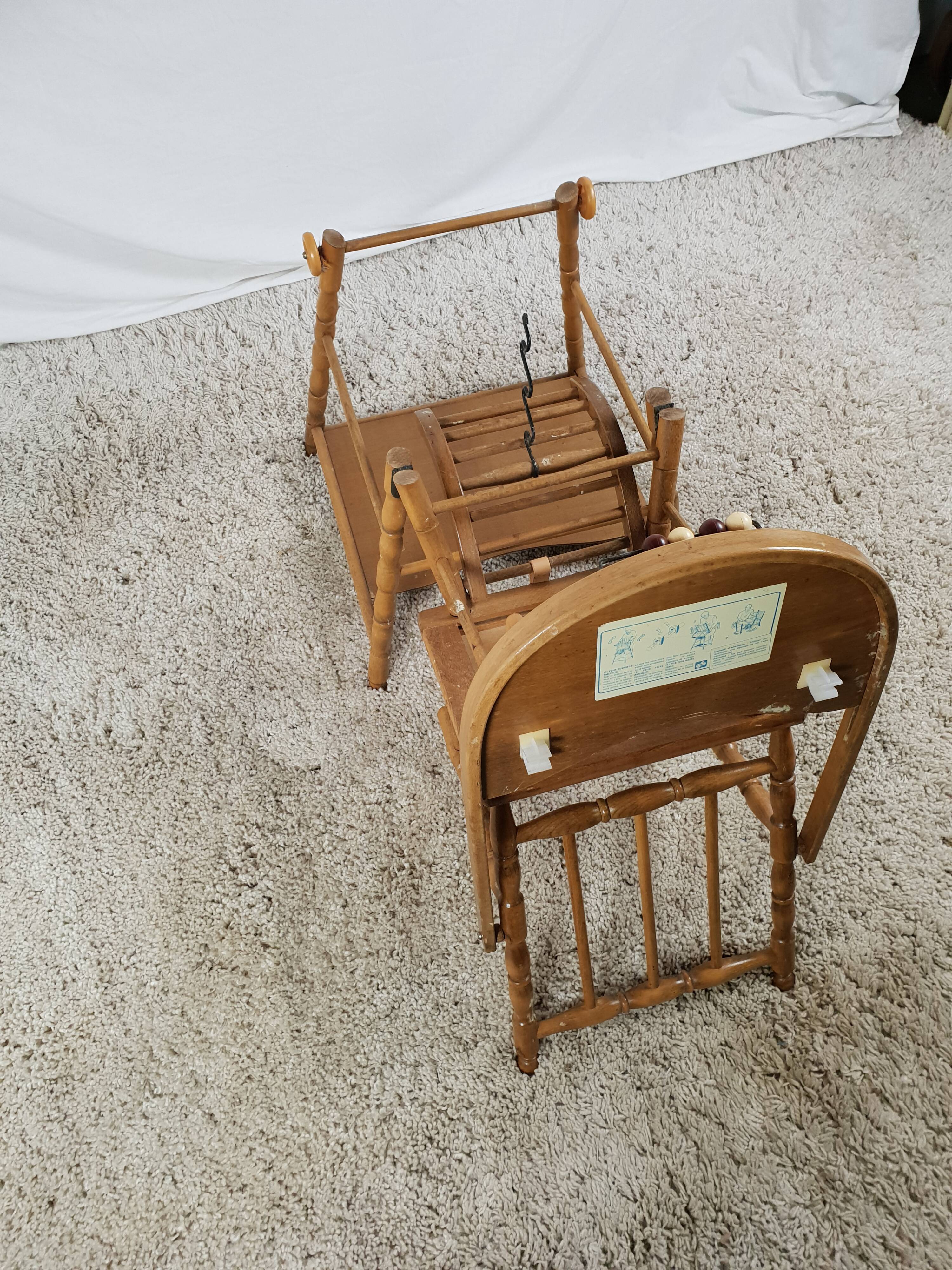 Chaise haute Combelle ancienne