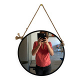 Round mirror