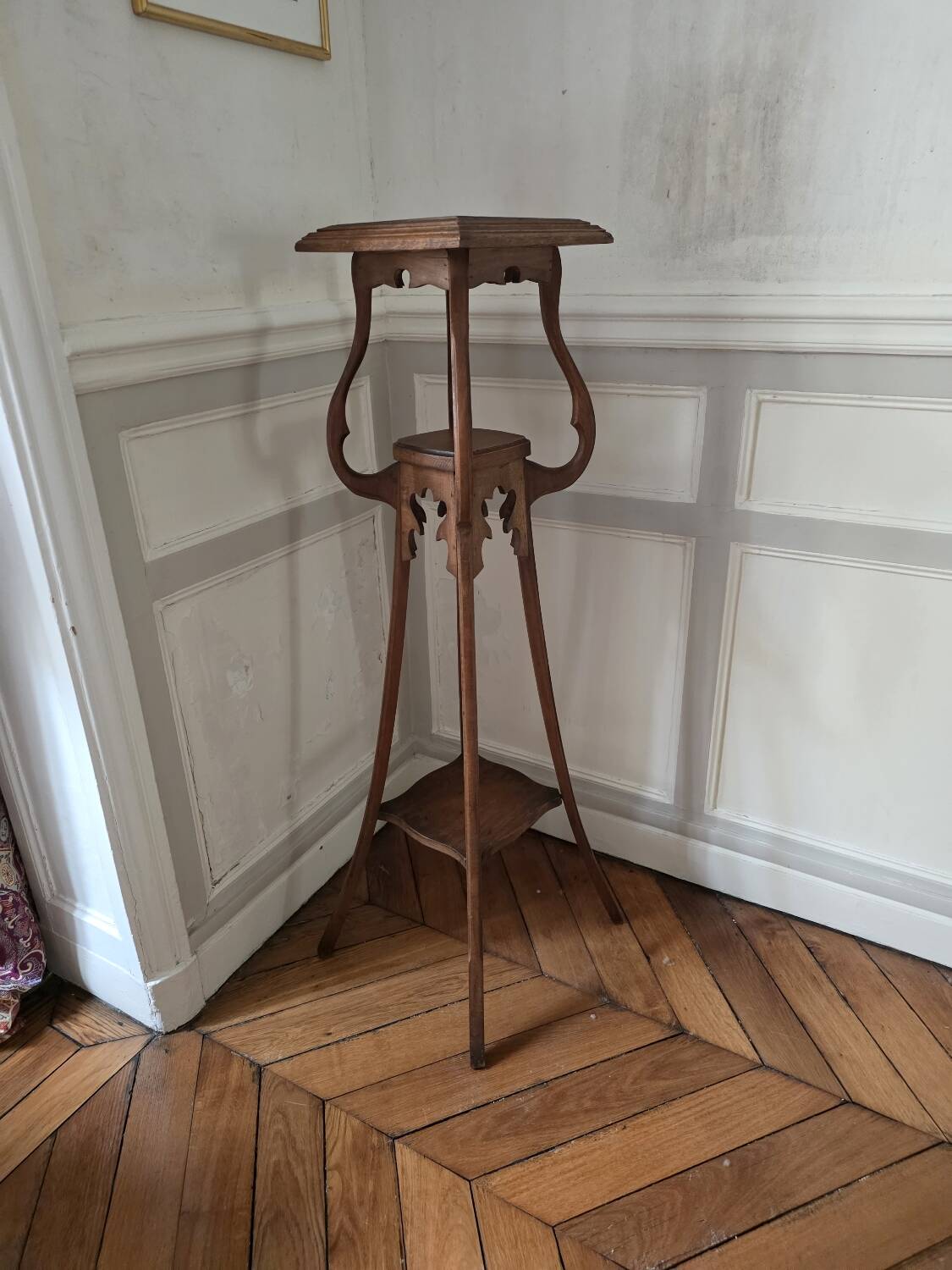 Selette Art Nouveau en bois
