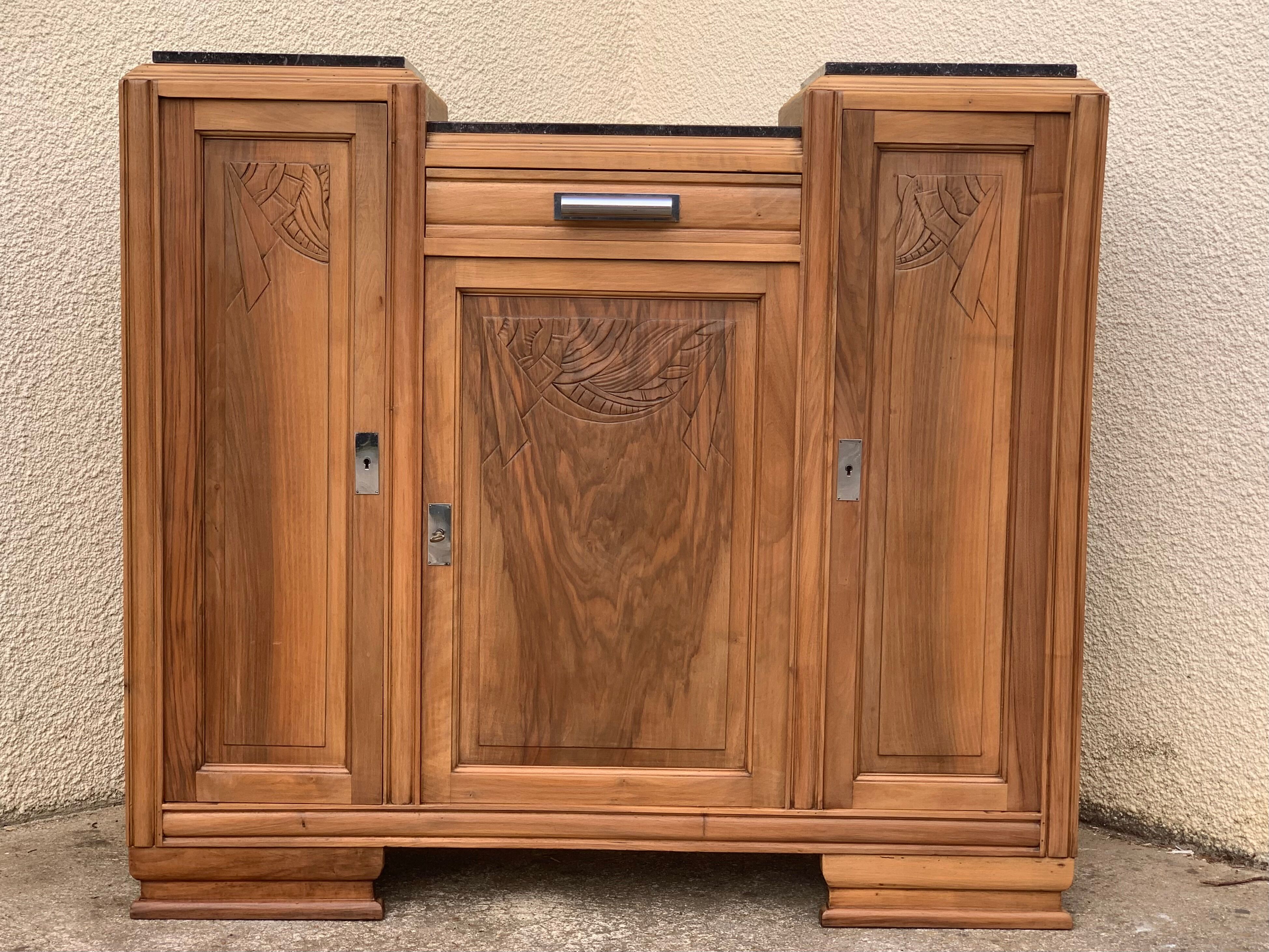 Parisian art deco buffet walnut brut massive 1920