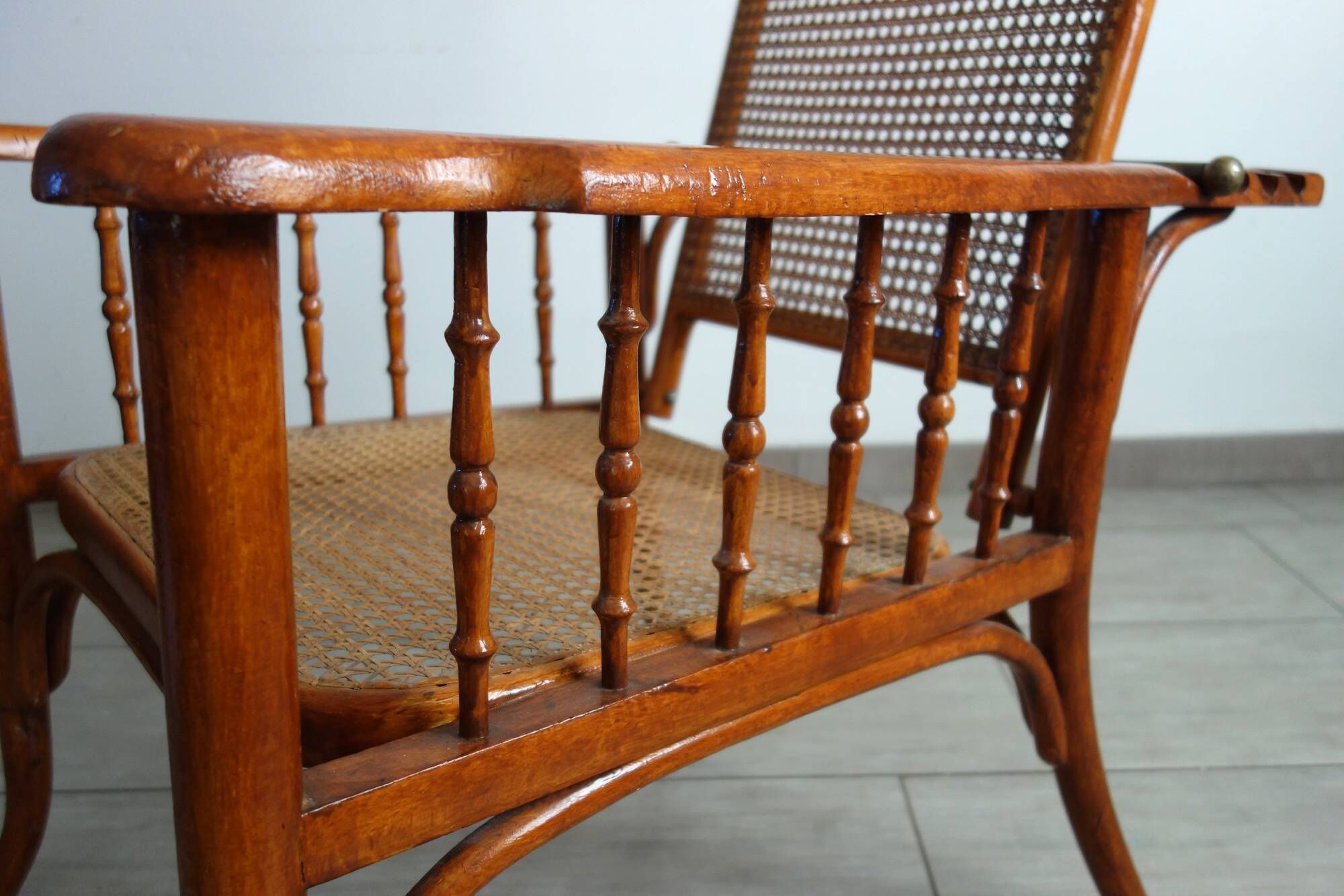 Fauteuil à crémaillère Fischel vers 1900
