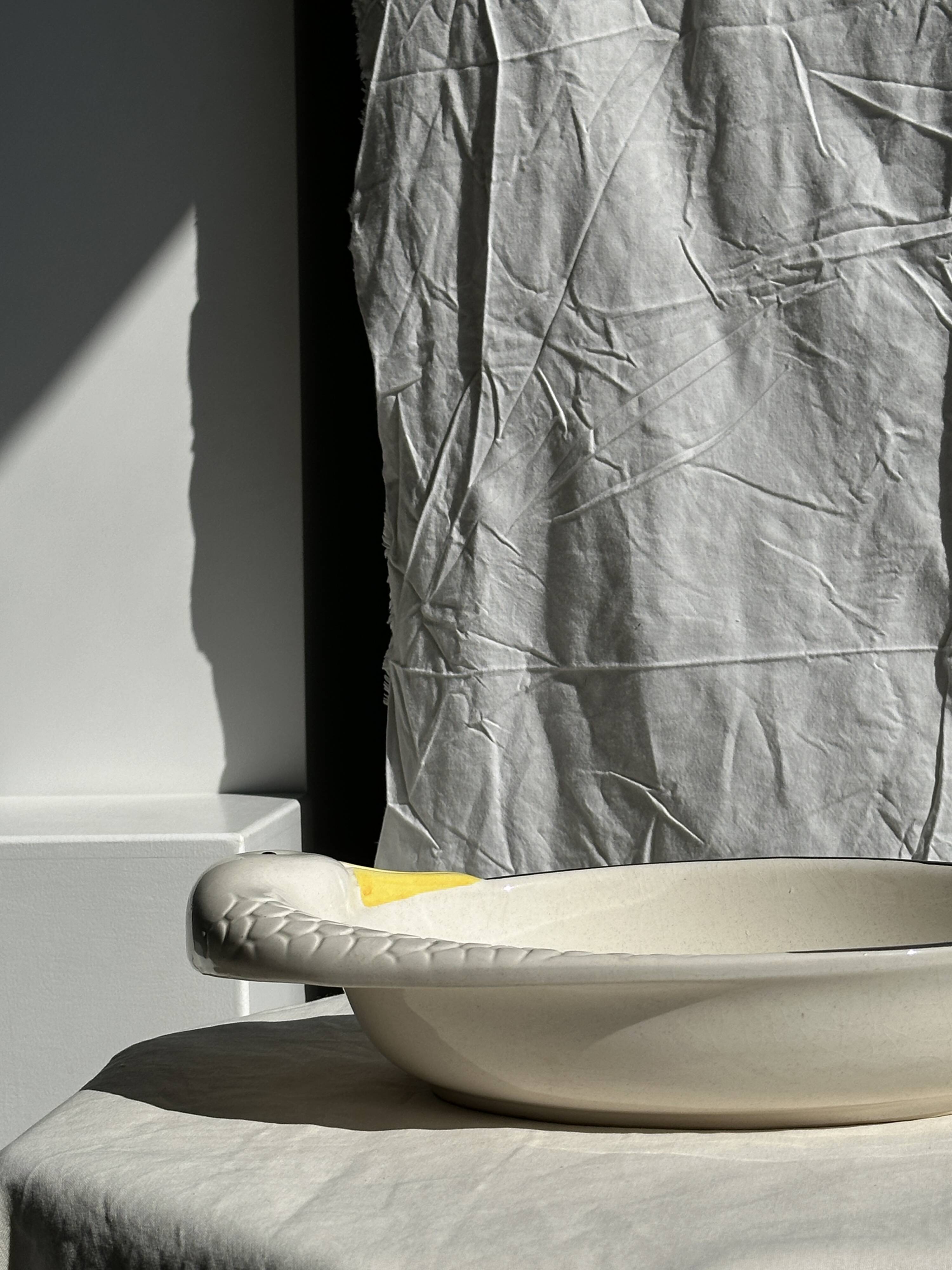 Large Italian goose-shaped dish 49cm