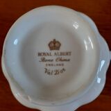 2 cups & 2 saucers Royal Albert