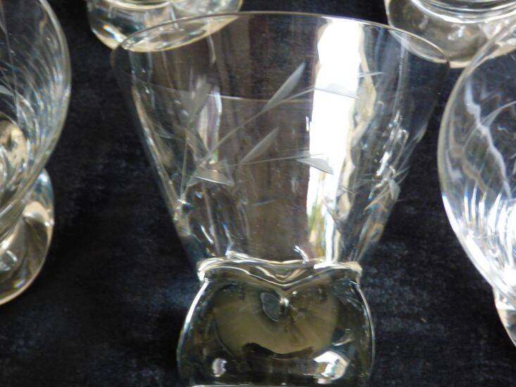 8 crystal digestif glasses with a wheat ear pattern