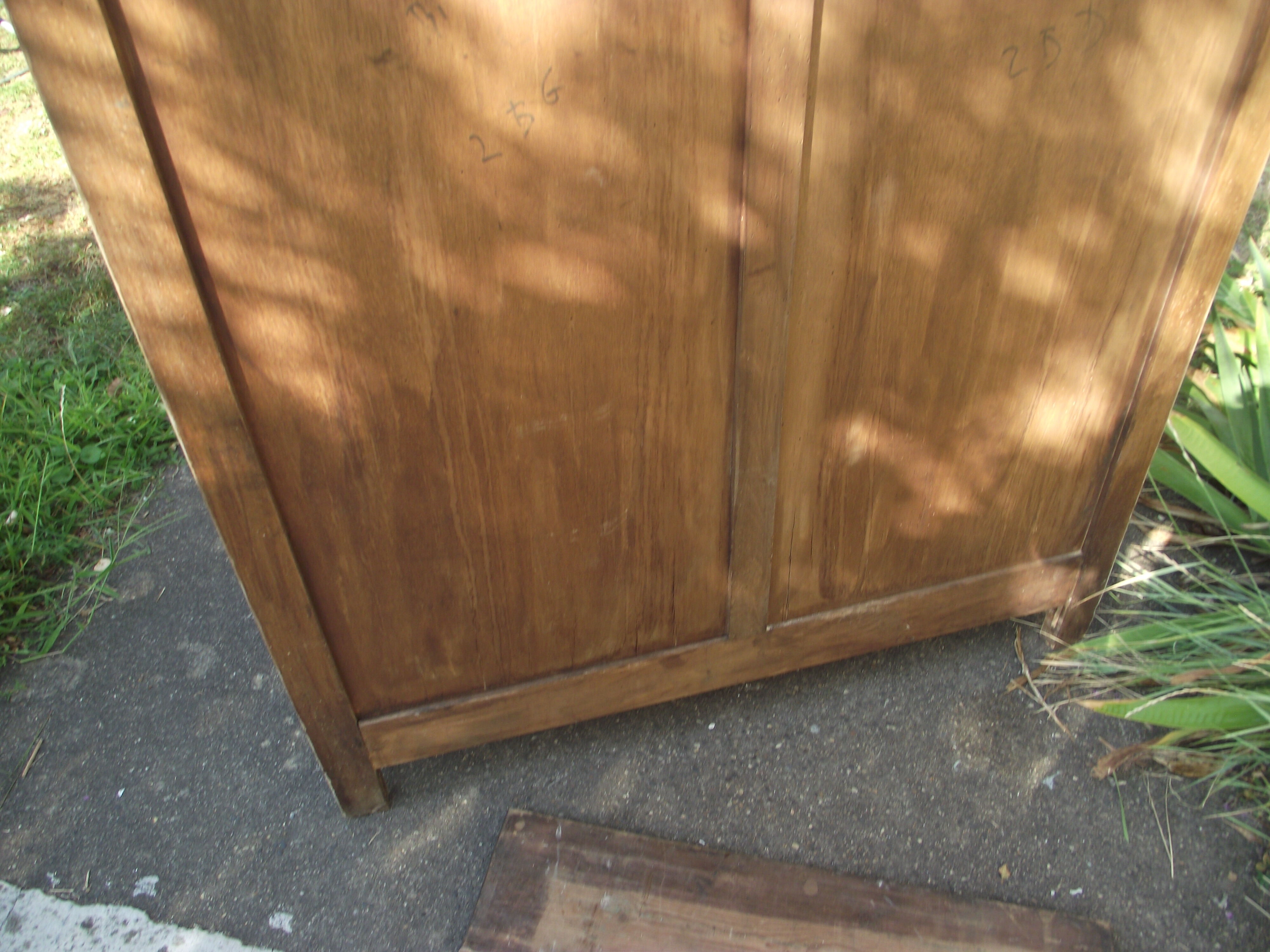 Parisian glazed wardrobe.