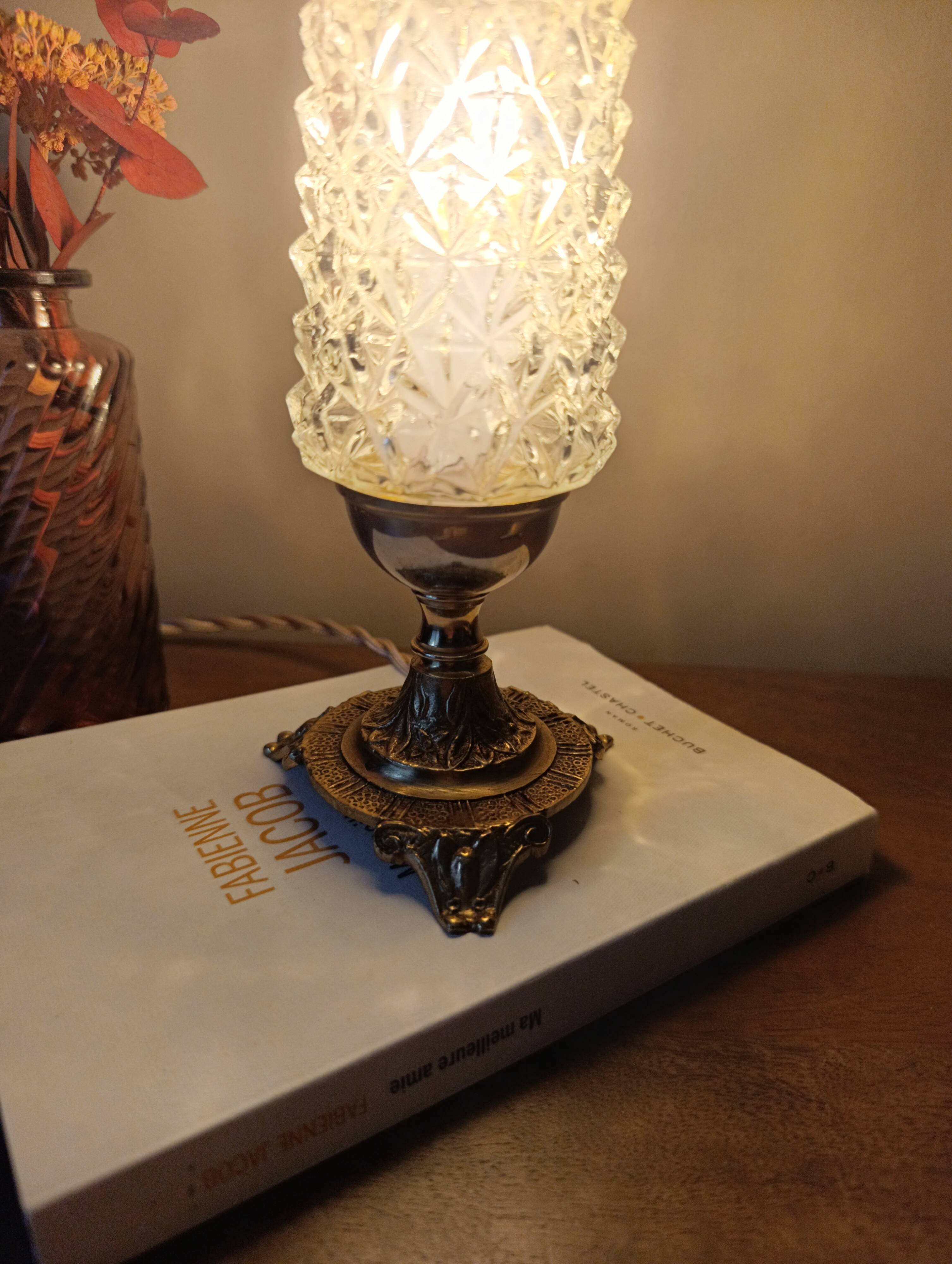 Upcycled table lamp | gold bronze & retro chic diamond tip