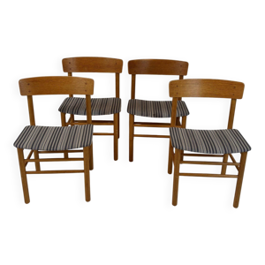 4 chaises en hêtre -