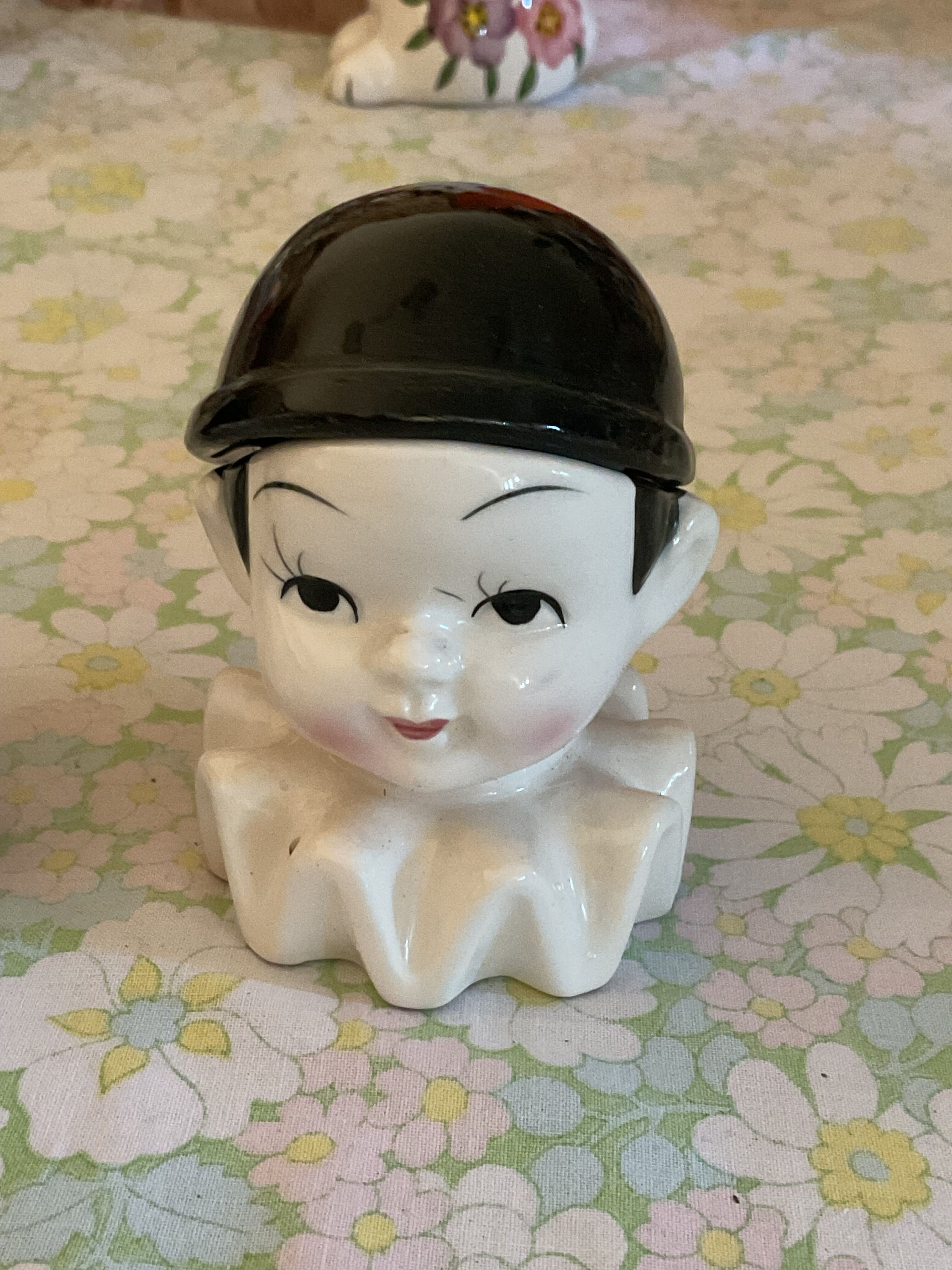Pierrot pepper shaker