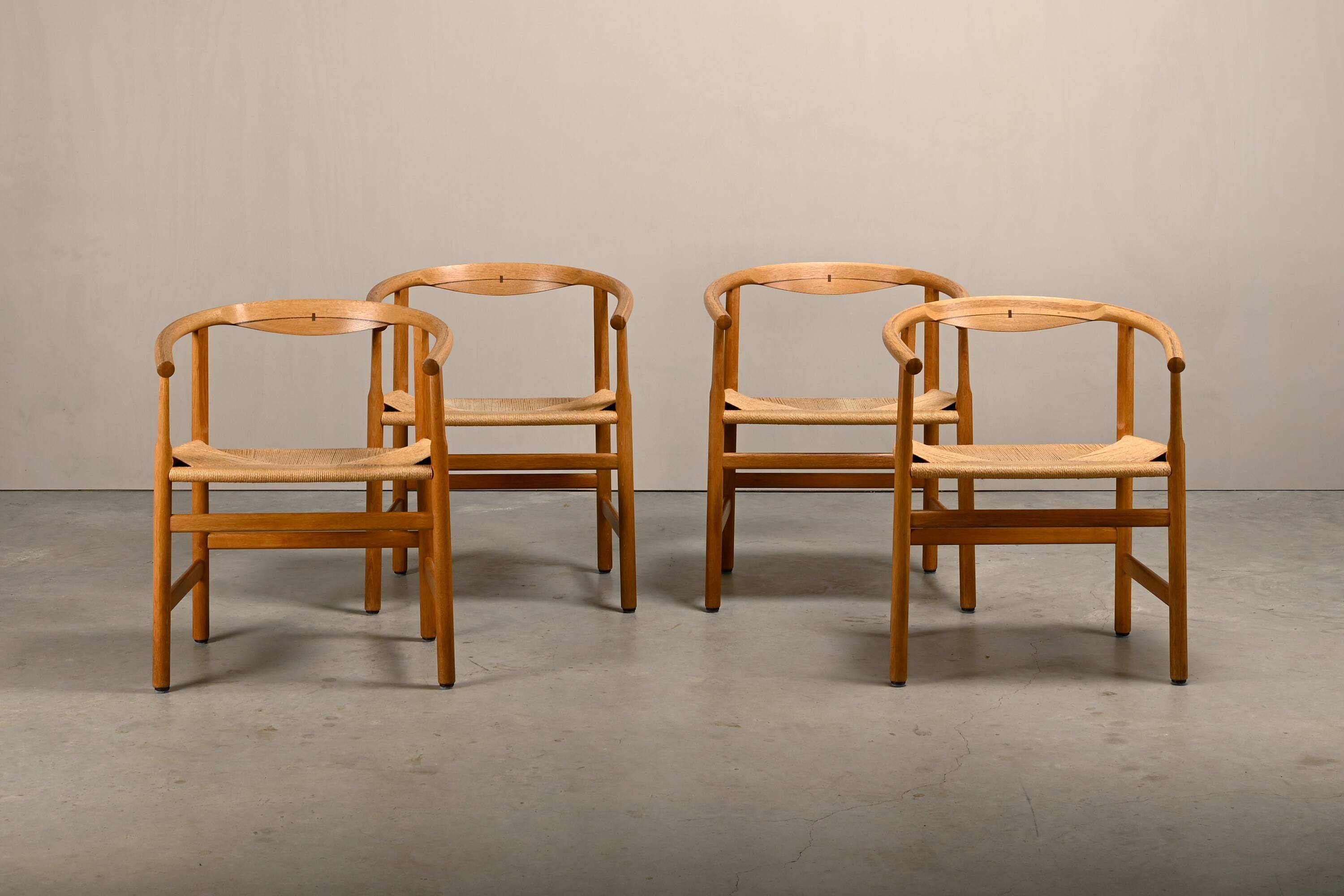 Hans J. Wegner Model PP201 Dining Chairs in Oak and Papercord, PP Møbler