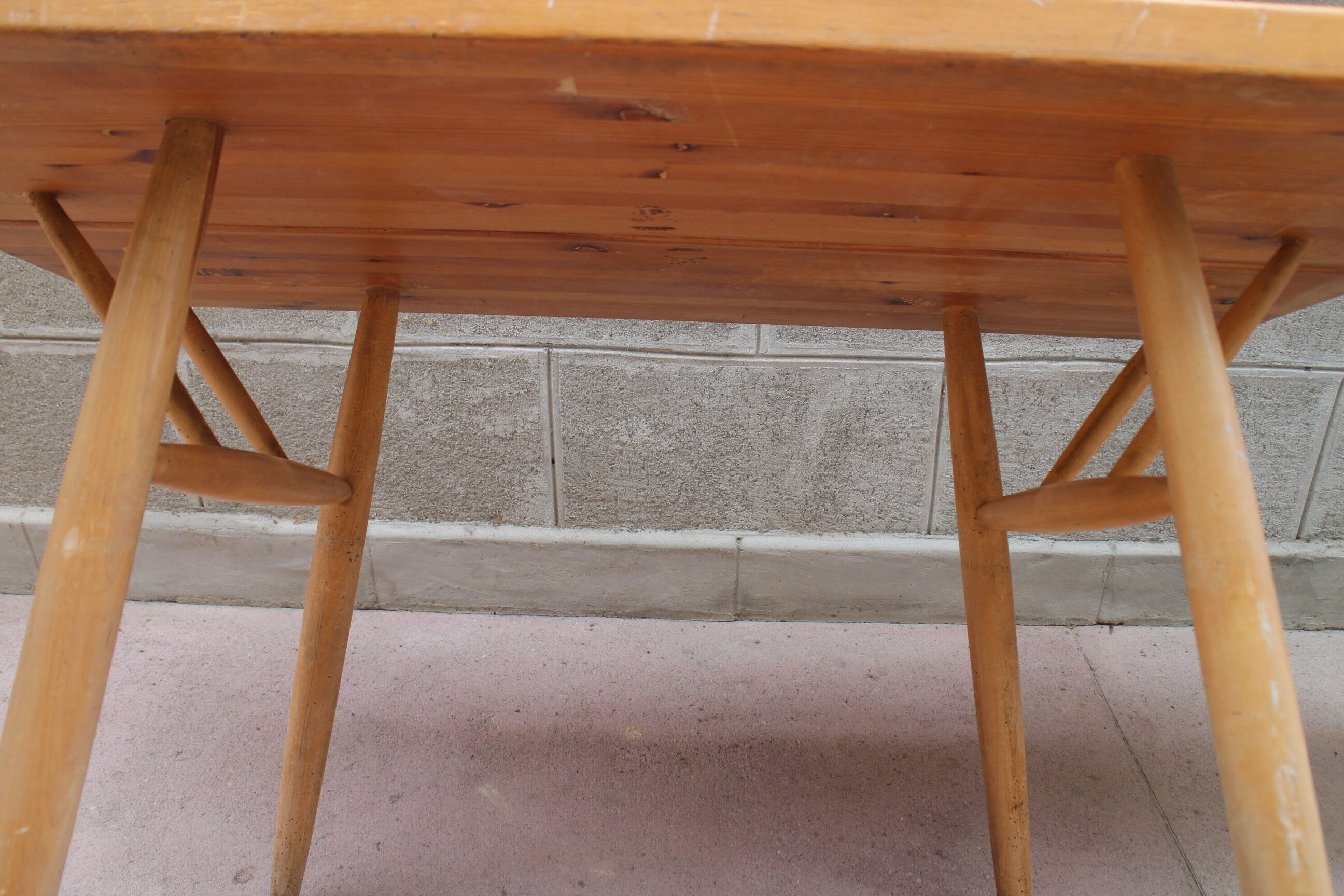 Table pirkka by Ilmari Tapiovaara