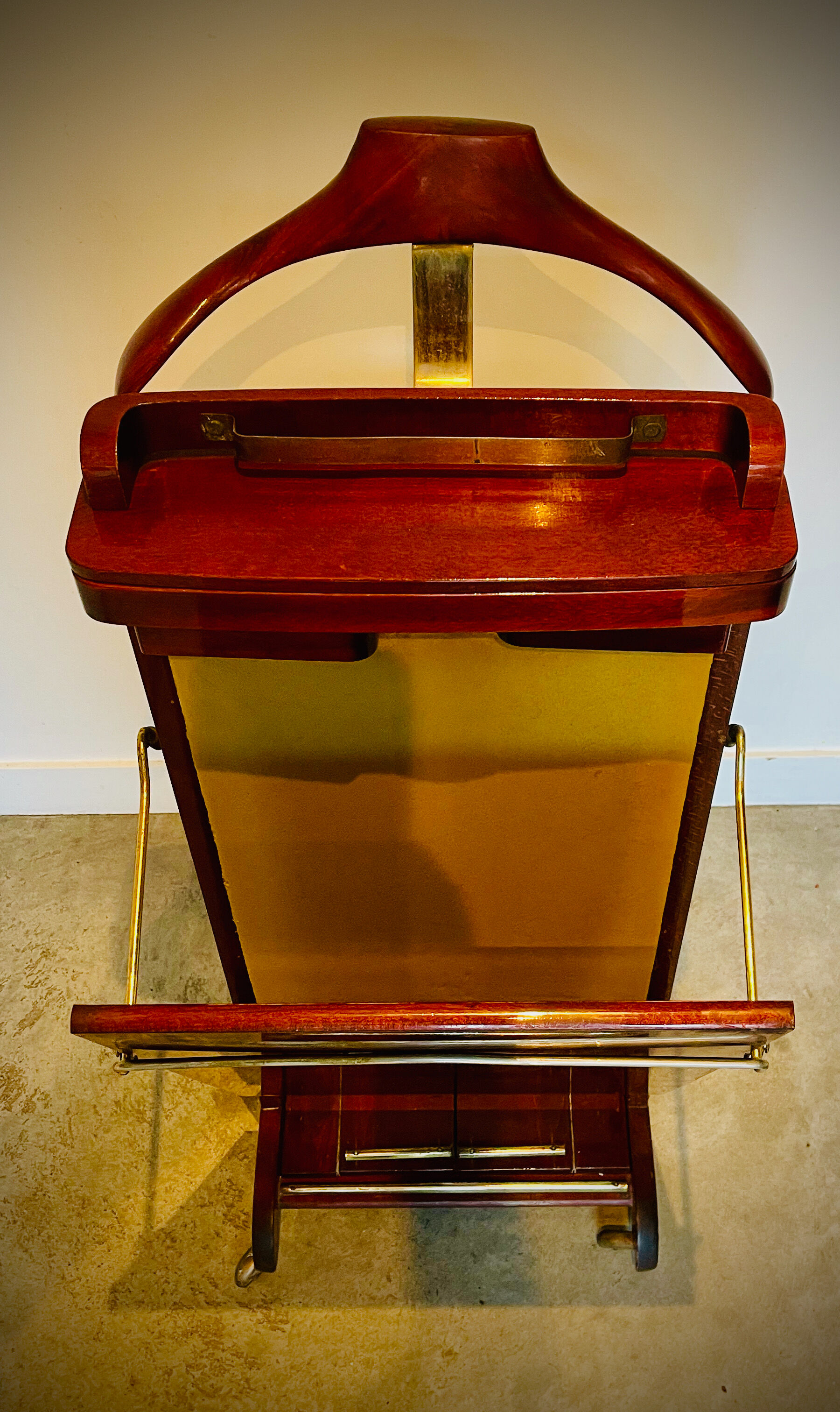 Full mahogany room & night valet for Fratelli Reguitti