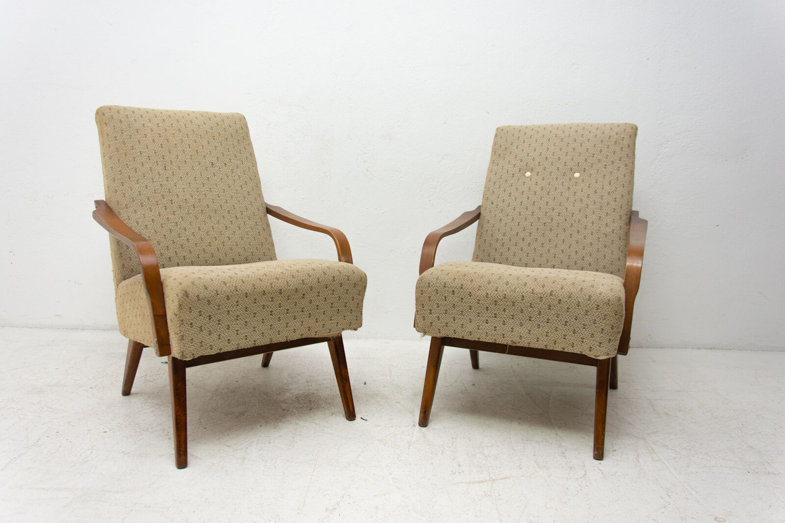 Pair of midcentury armchairs by Jaroslav Šmídek, 1960´s