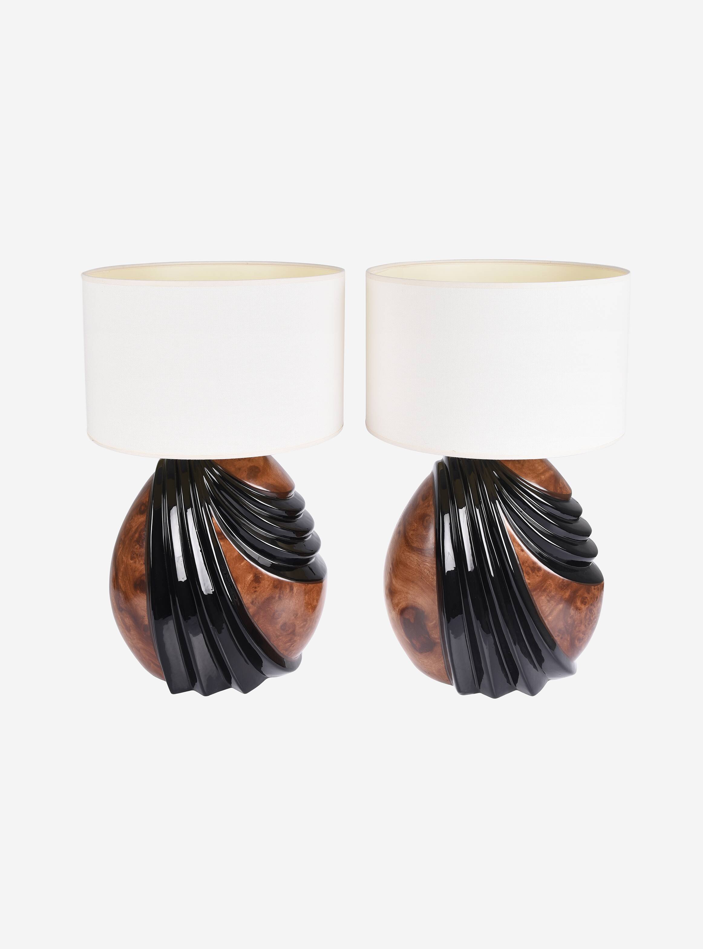 Paire de lampes dans le style Hollywood Regency