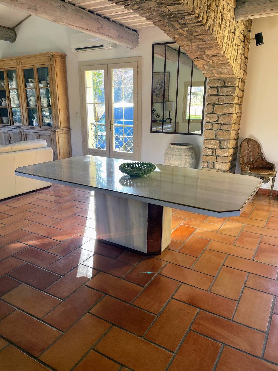 White Carrara marble table, 1970s