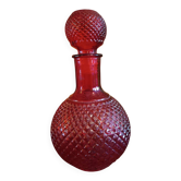 Flacon vitage en verre rouge