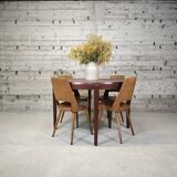 Scandinavian round table