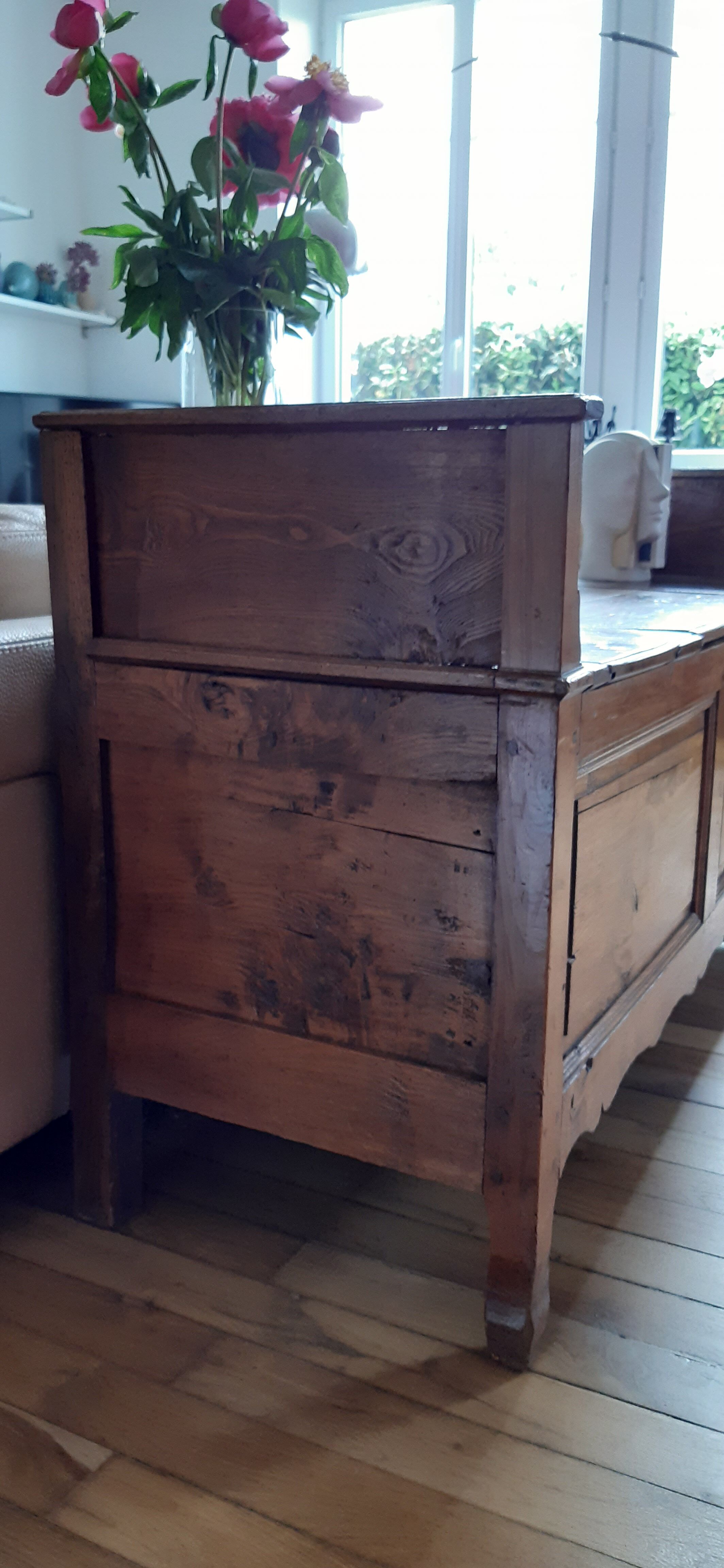 Paire de banc-coffre ou marche bancs début XIXème