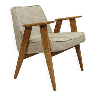 Fauteuil vintage en bois de chêne rustique naturel tissu à chevrons design moderne par Chierovsky