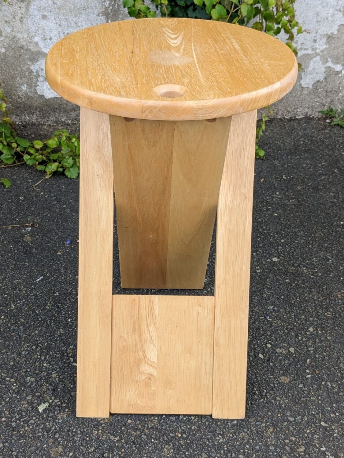 Suzy Stool by Adrian Reed