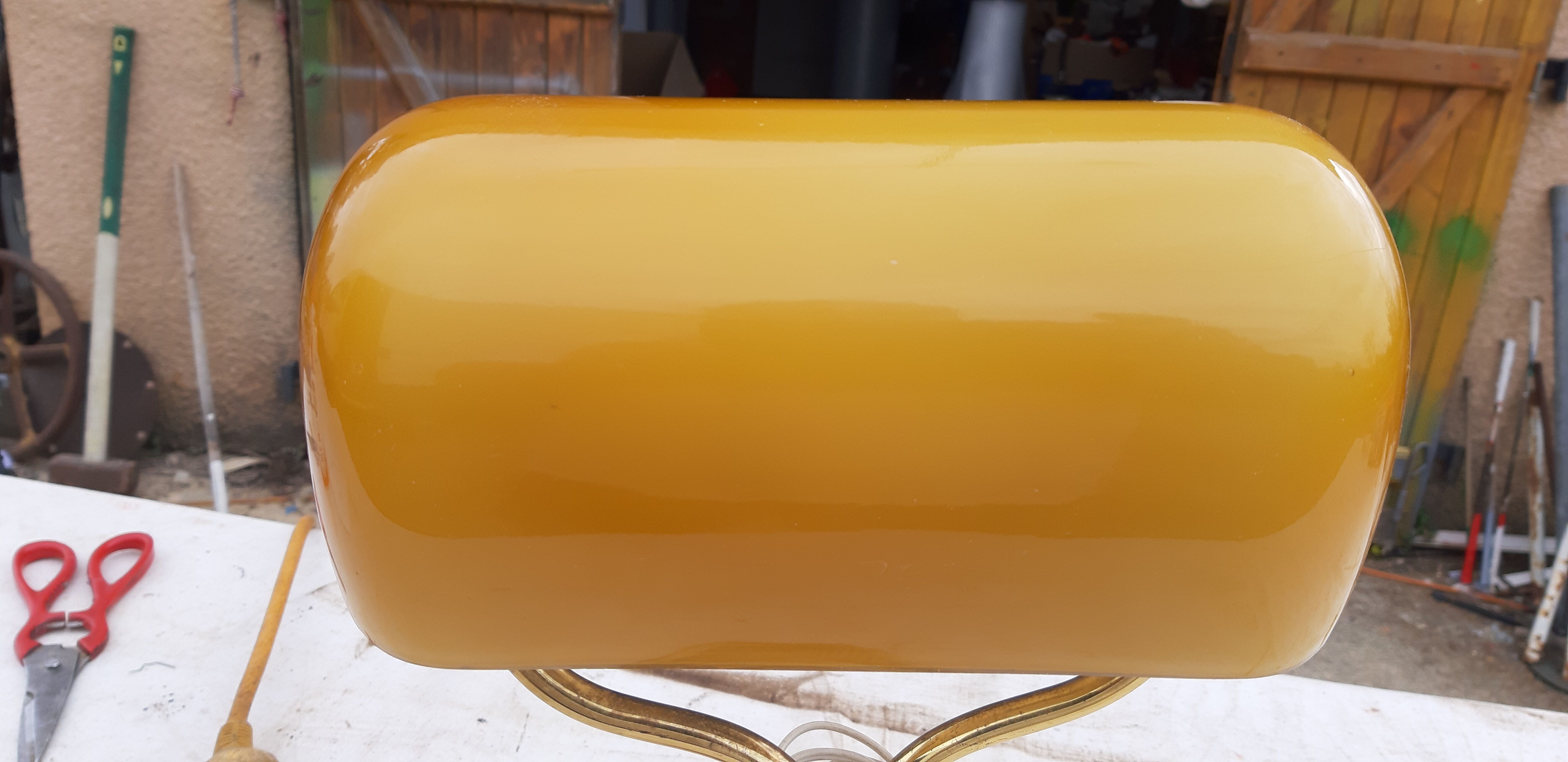 Desk lamp opaline orange-yellow