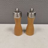 Salt and pepper set with Peugeot grinder.