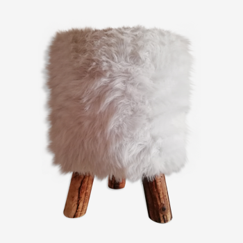 Stool scandinavian rug