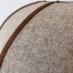 Lampe à poser en bois massif Mid century campagne française, et abat jour