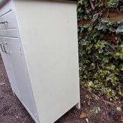 Buffet blanc vintage 2 portes et 2 tiroirs