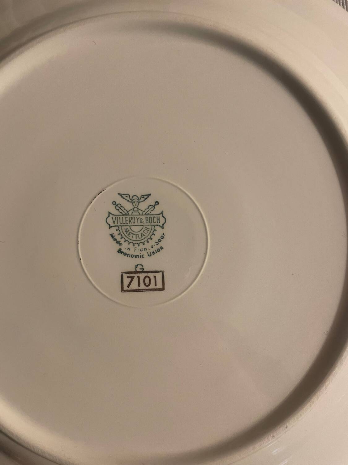 Villeroy and Roch serving plate