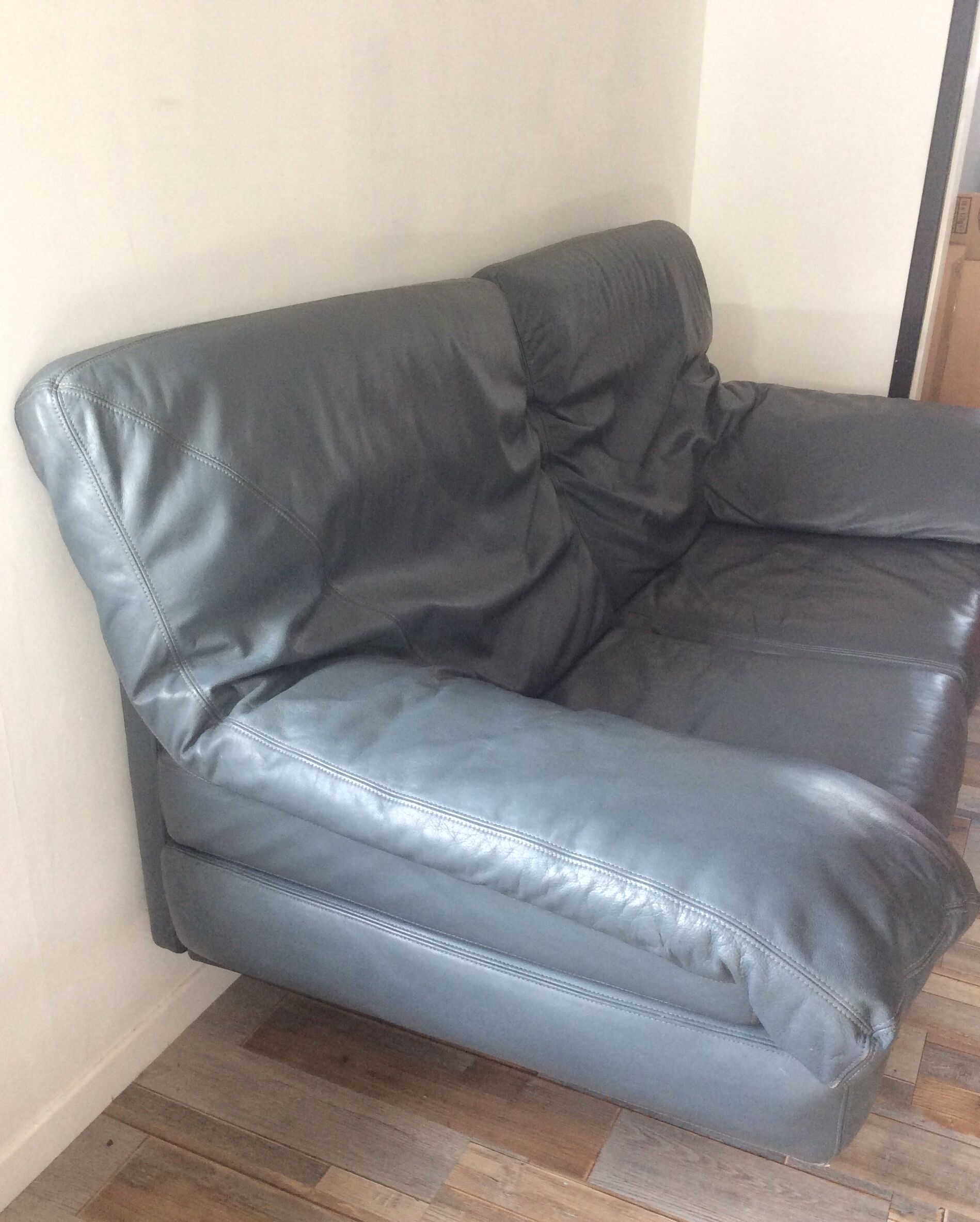 Cornelius de Durlet sofa in grey leather