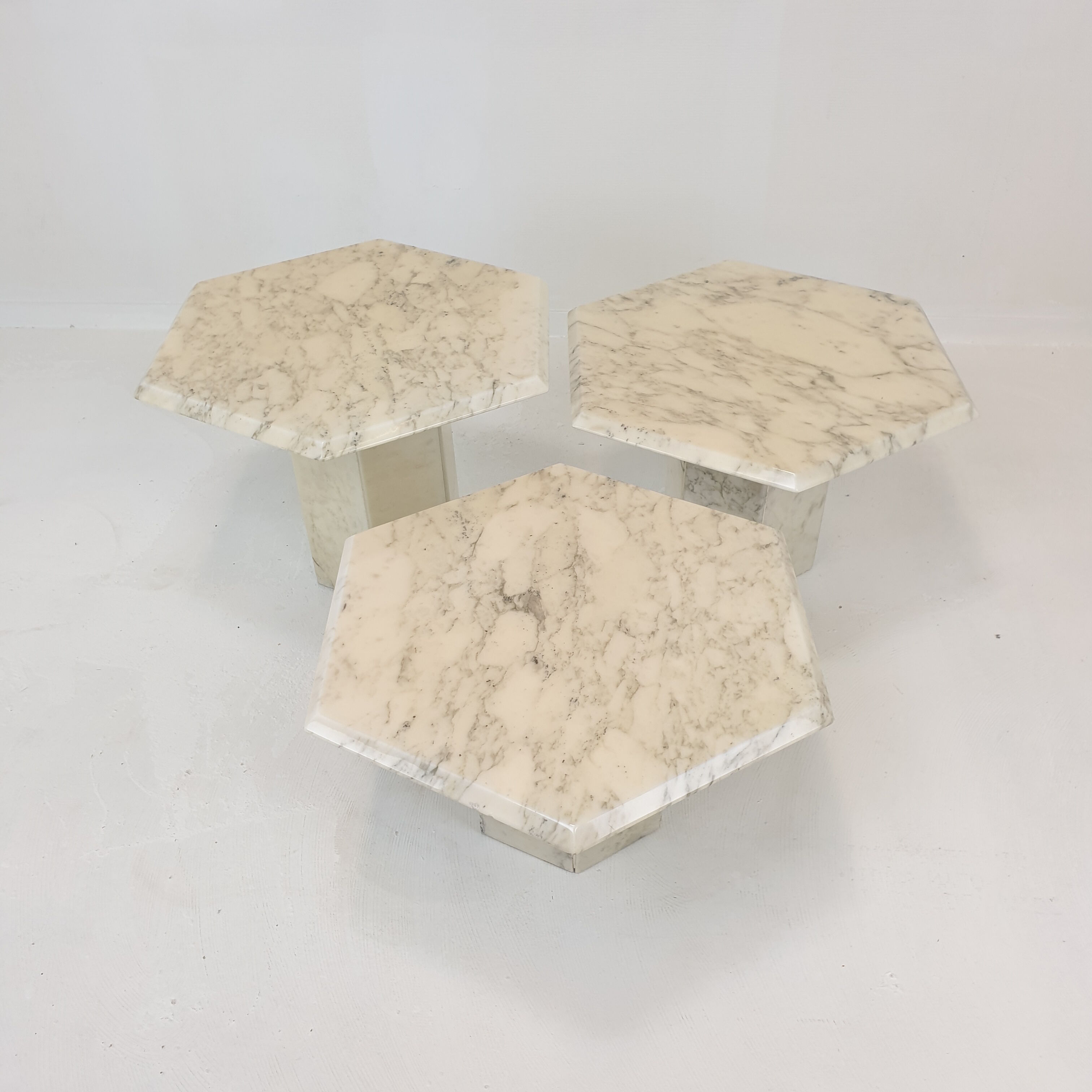 Set of 3 Italian Carrera Marble Side Tables, 1980s