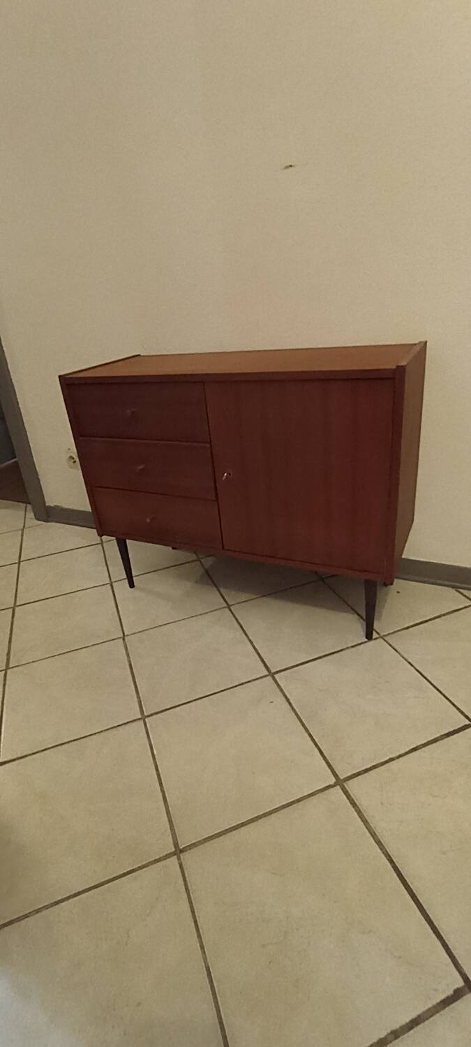 Meuble vintage scandinave