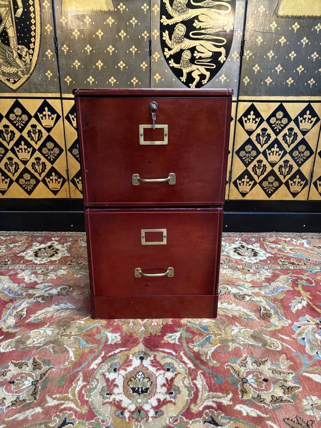 2-drawer storage cabinet