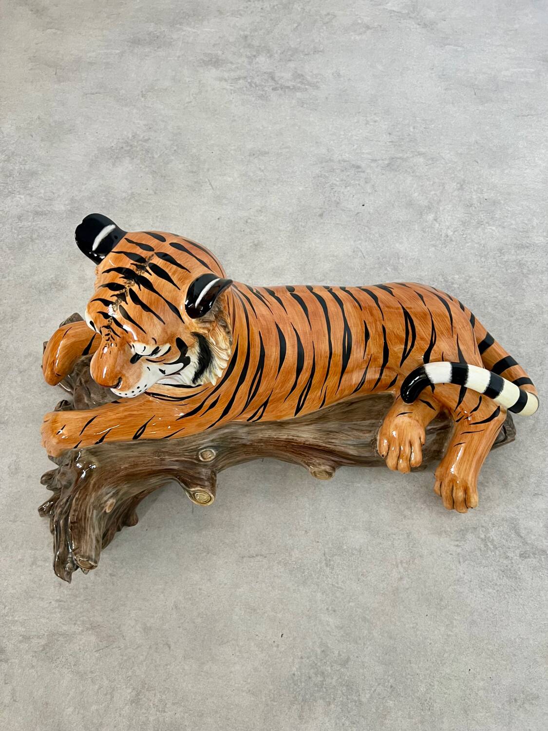 Old vintage ceramic tiger 70s Italian design lying position