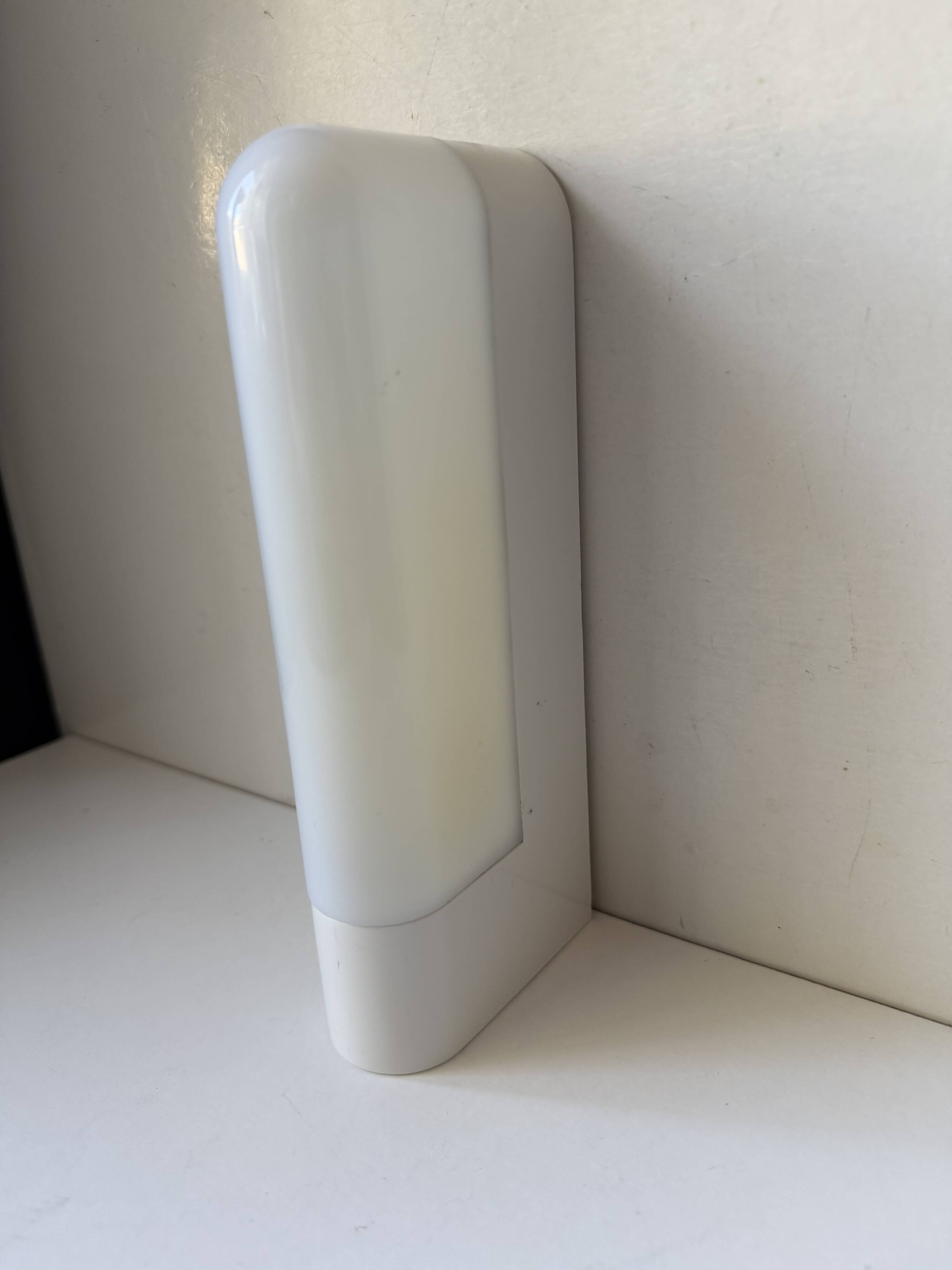 Vintage Minimalist Wall Lamp
