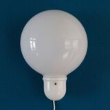 Space age perspex balloon wall lamp, white wall sconce, mushroom, acrylic vintage lighting