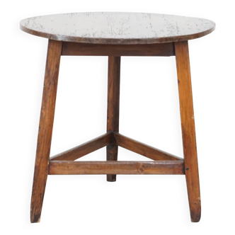 Antique English pinewood cricket table/side table from the late 18th century