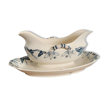 Sauce boat Pétrus Sarreguemines and Digoin